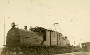 Locomotive 10253 at Piedmont.